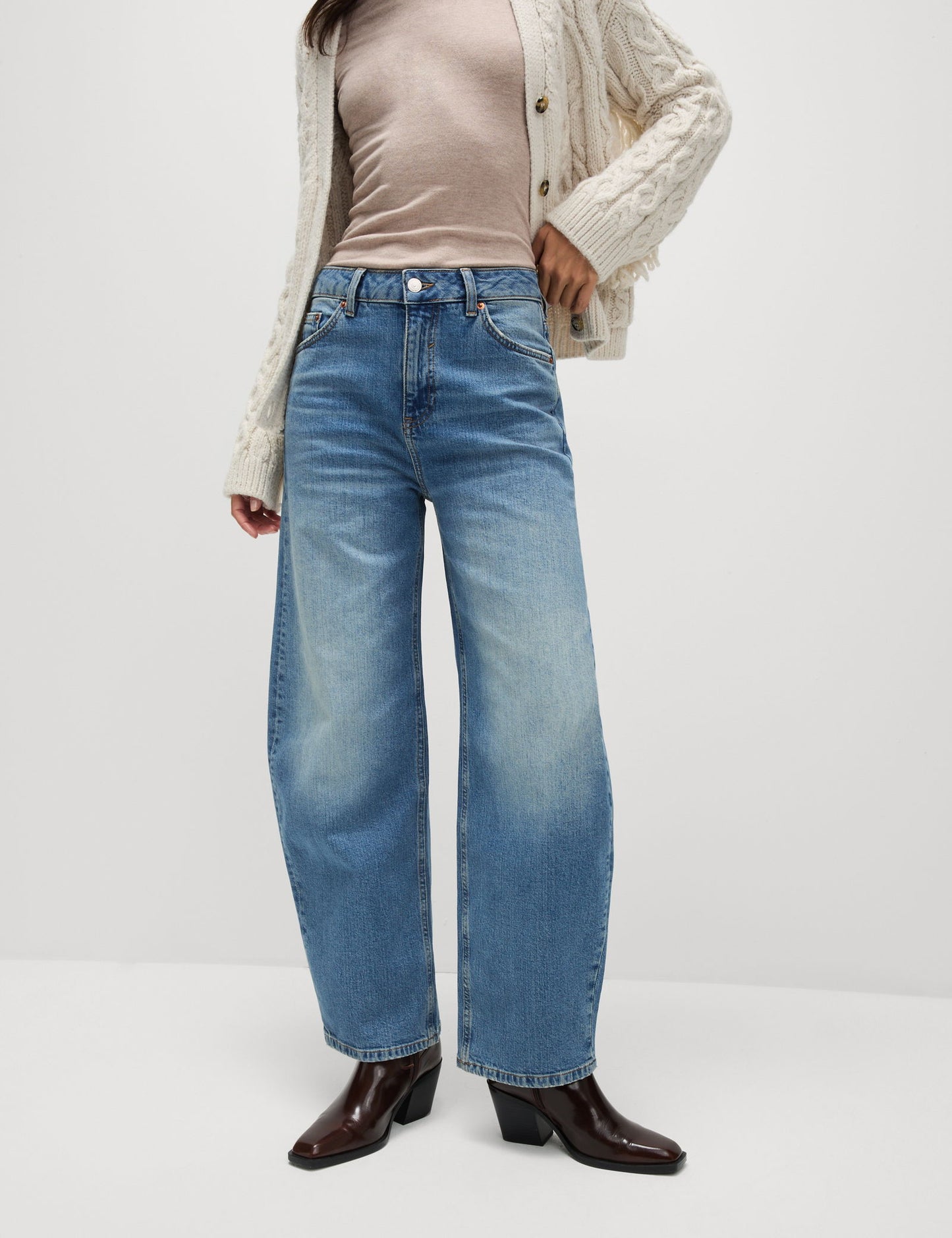 Mid Rise Rahat Kalıp Horseshoe Jean