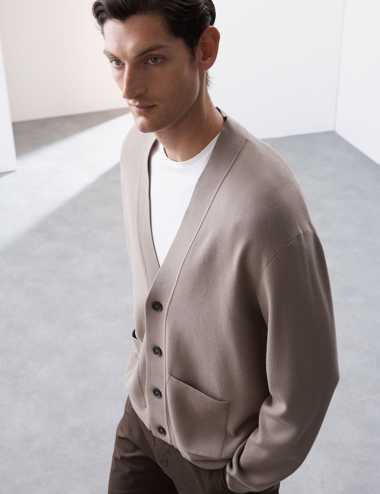 Relaxed Fit V-yaka Hırka