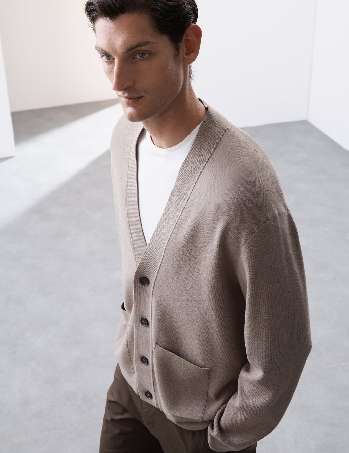 Relaxed Fit V-yaka Hırka