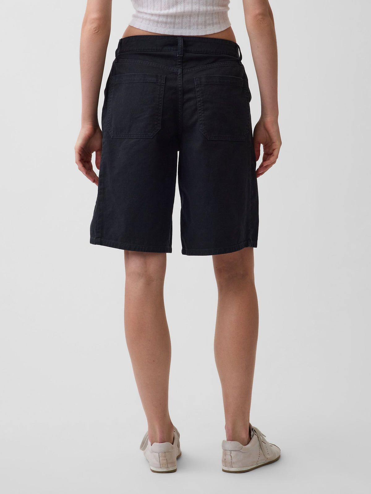 Siyah Mid Rise Twill Side-pleat Şort