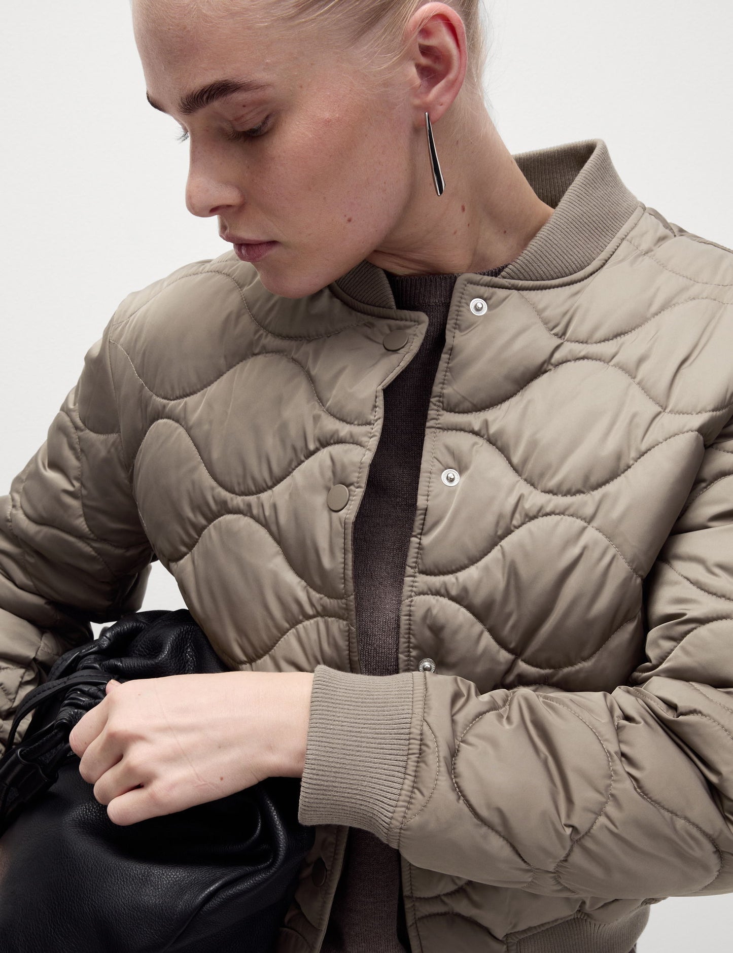 Saten Kapitone Bomber Ceket