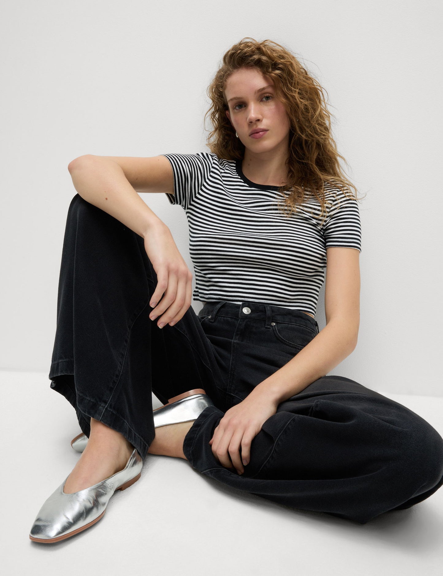 Saf Pamuk Çizgili Crop T-shirt