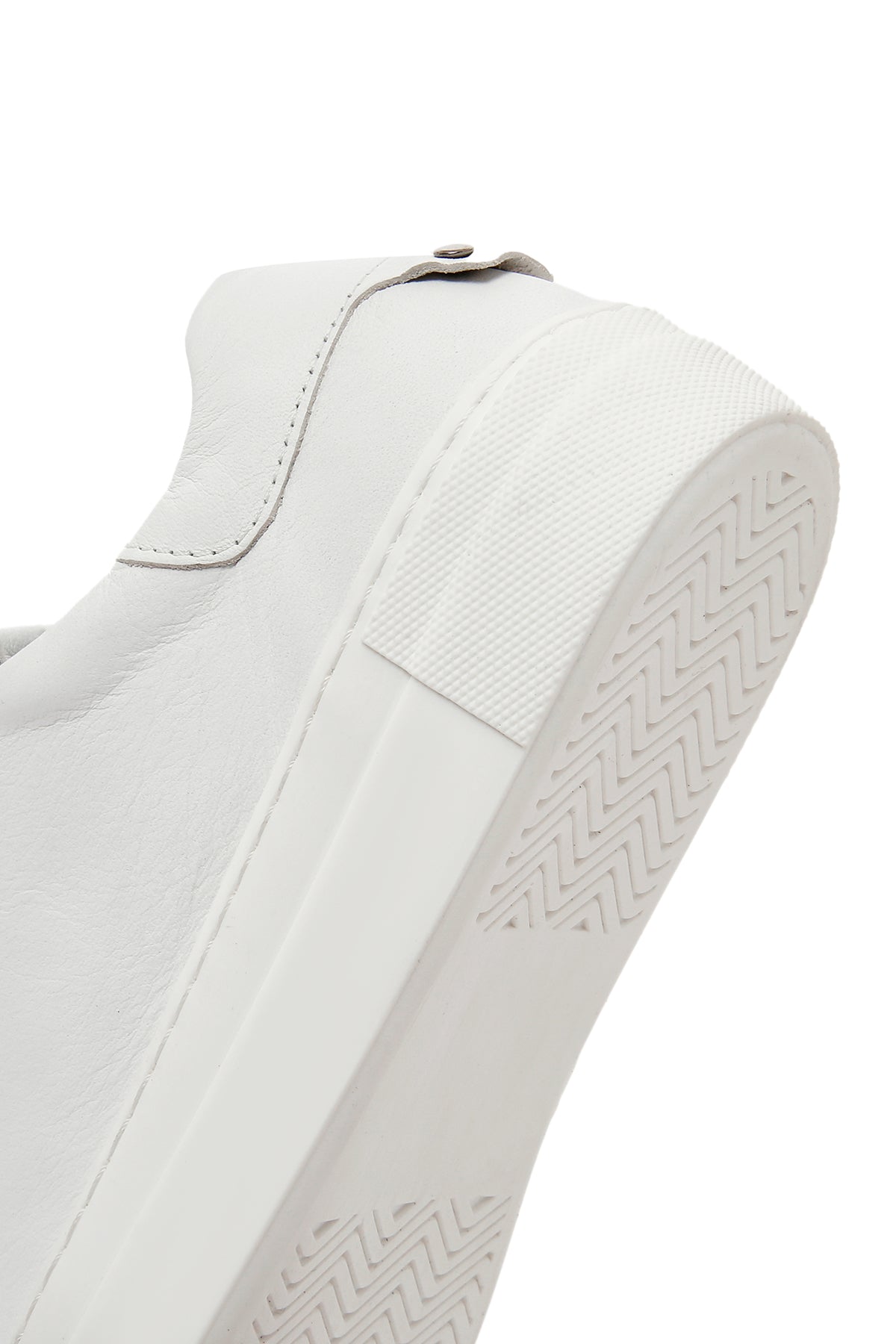 Kadın Beyaz Bağcıklı Deri Sneaker