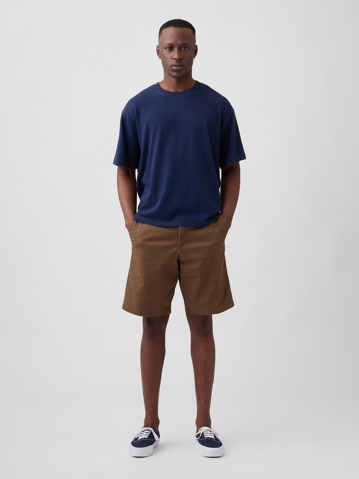 Kahverengi Essential Khaki Şort