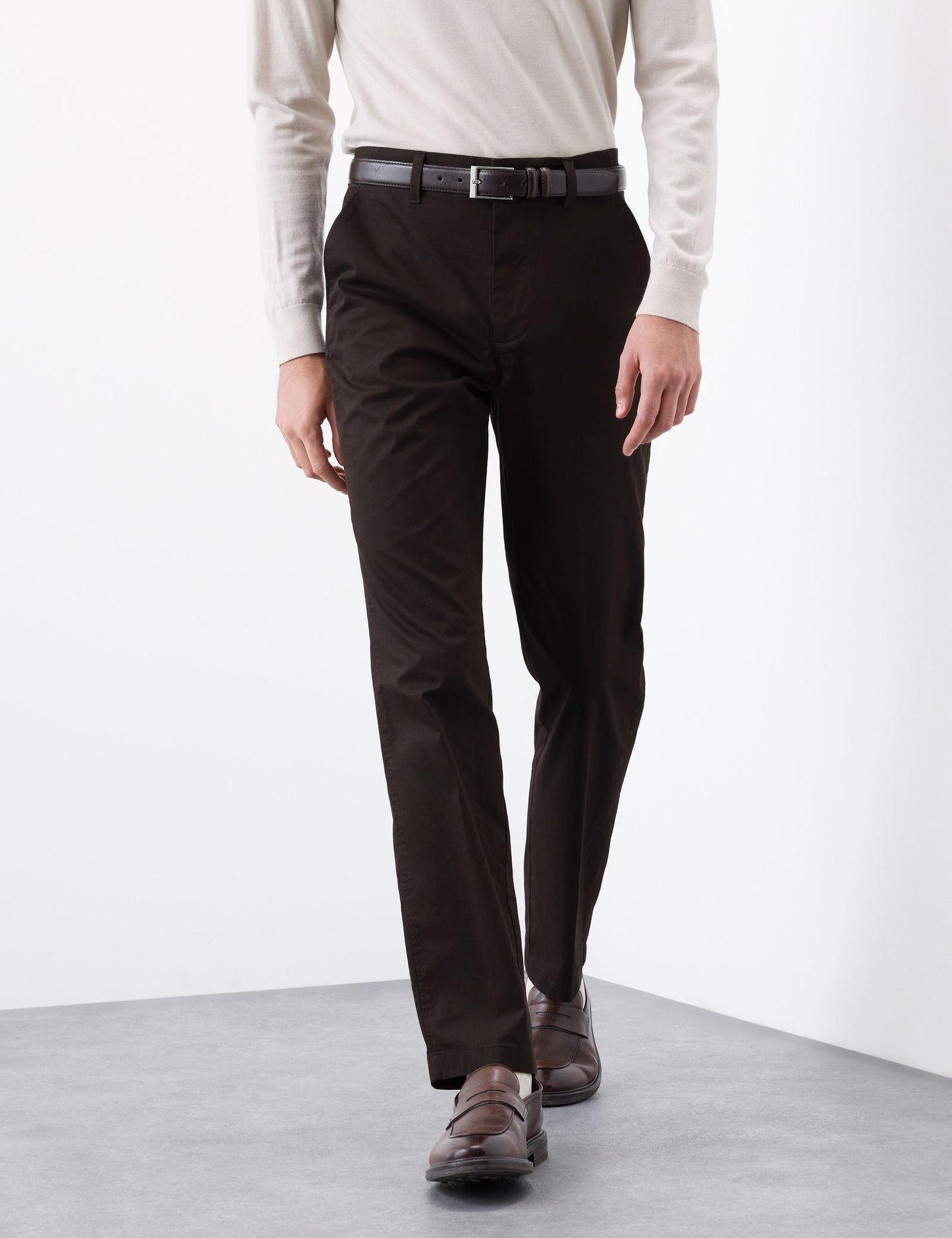 Regular Fit Süper Lightweight Chino