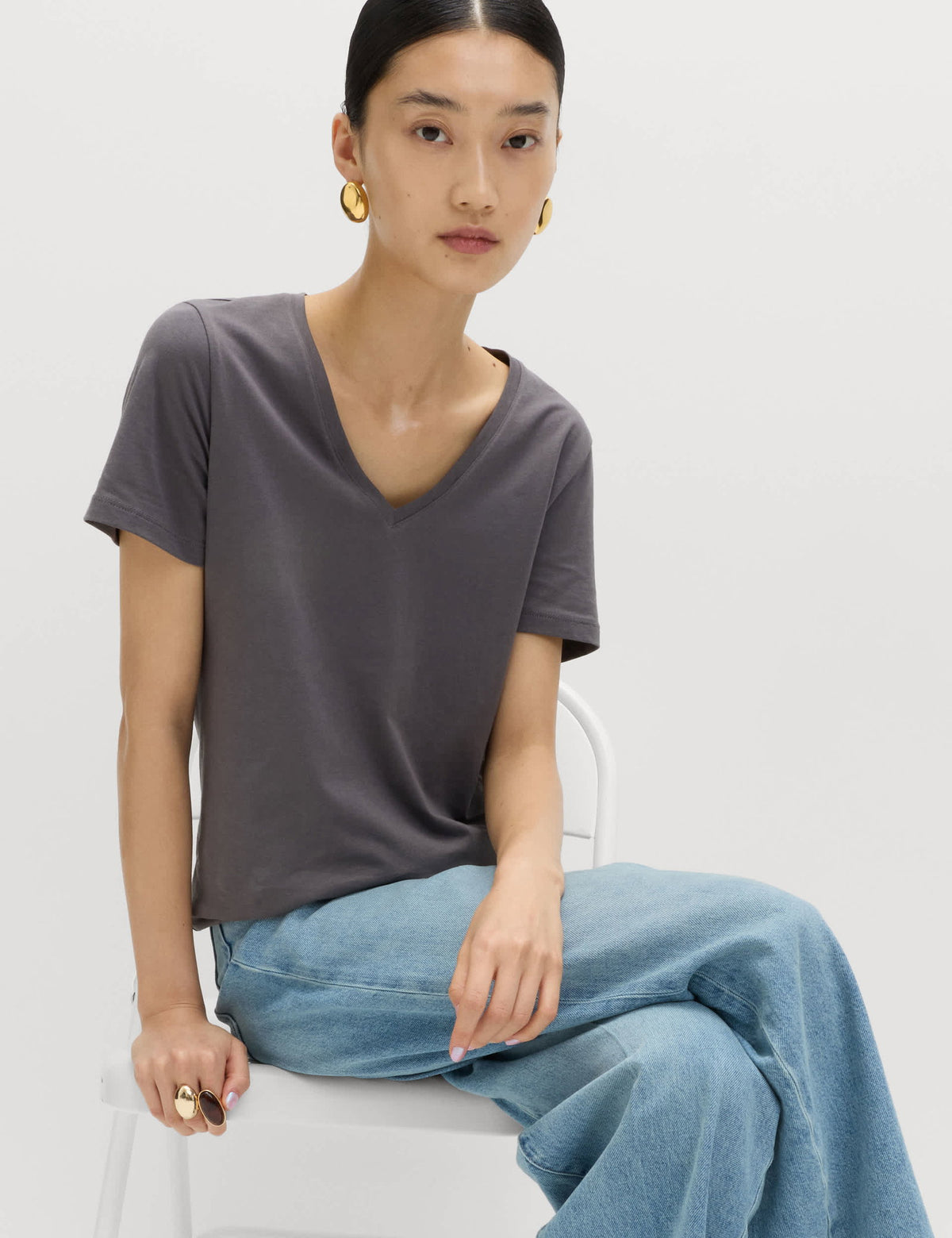Pamuklu V Yaka T-shirt