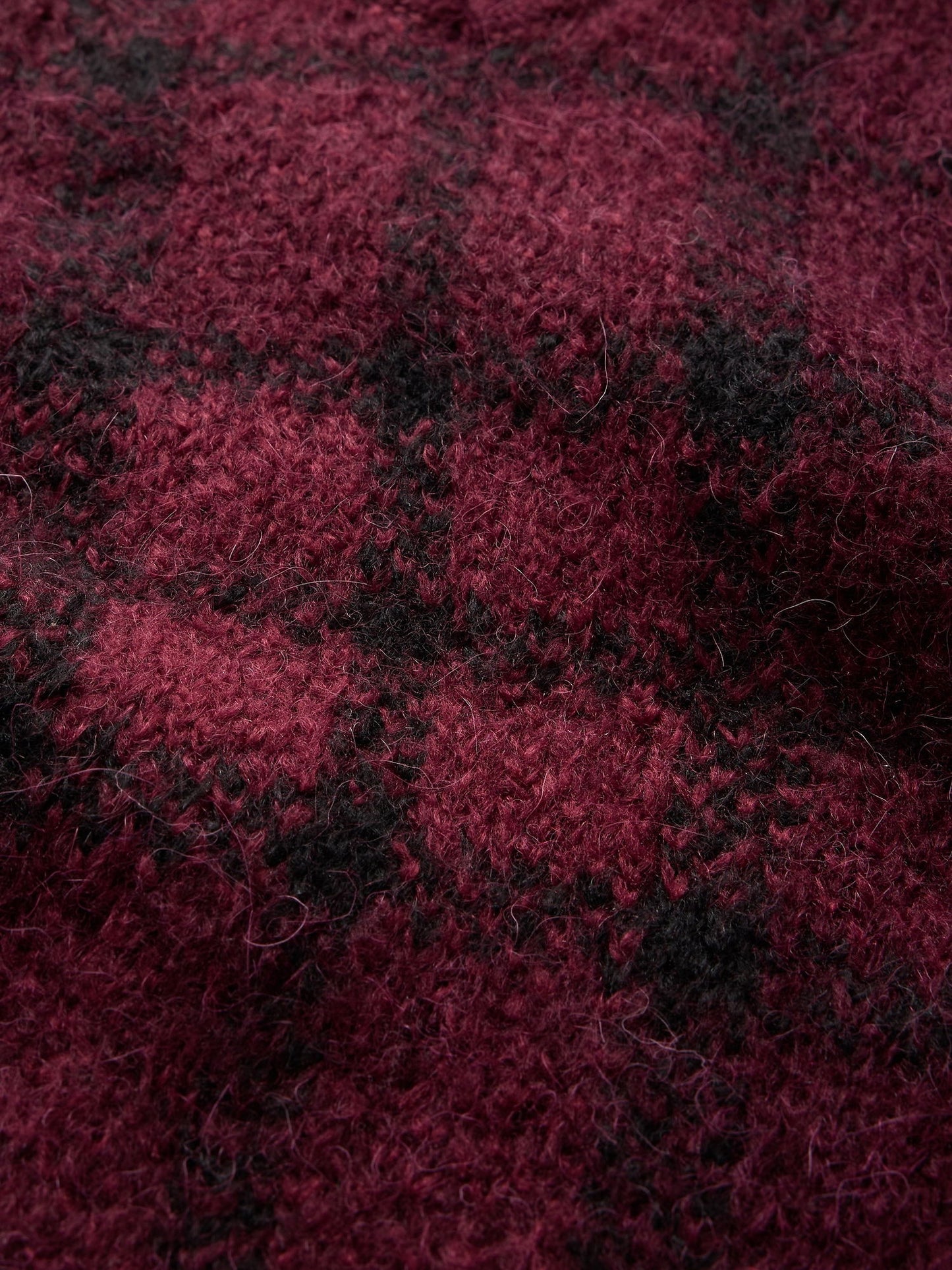 Bordo Ekose V Yaka Kazak