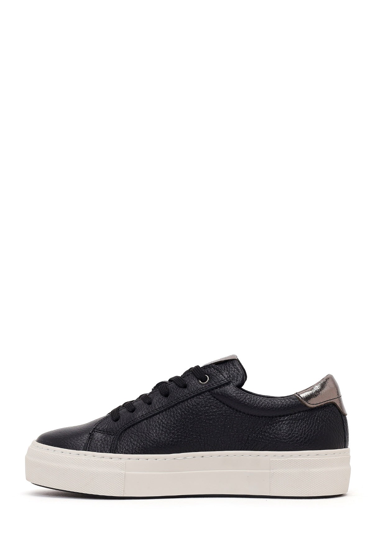 Kadın Siyah Bağcıklı Deri Sneaker
