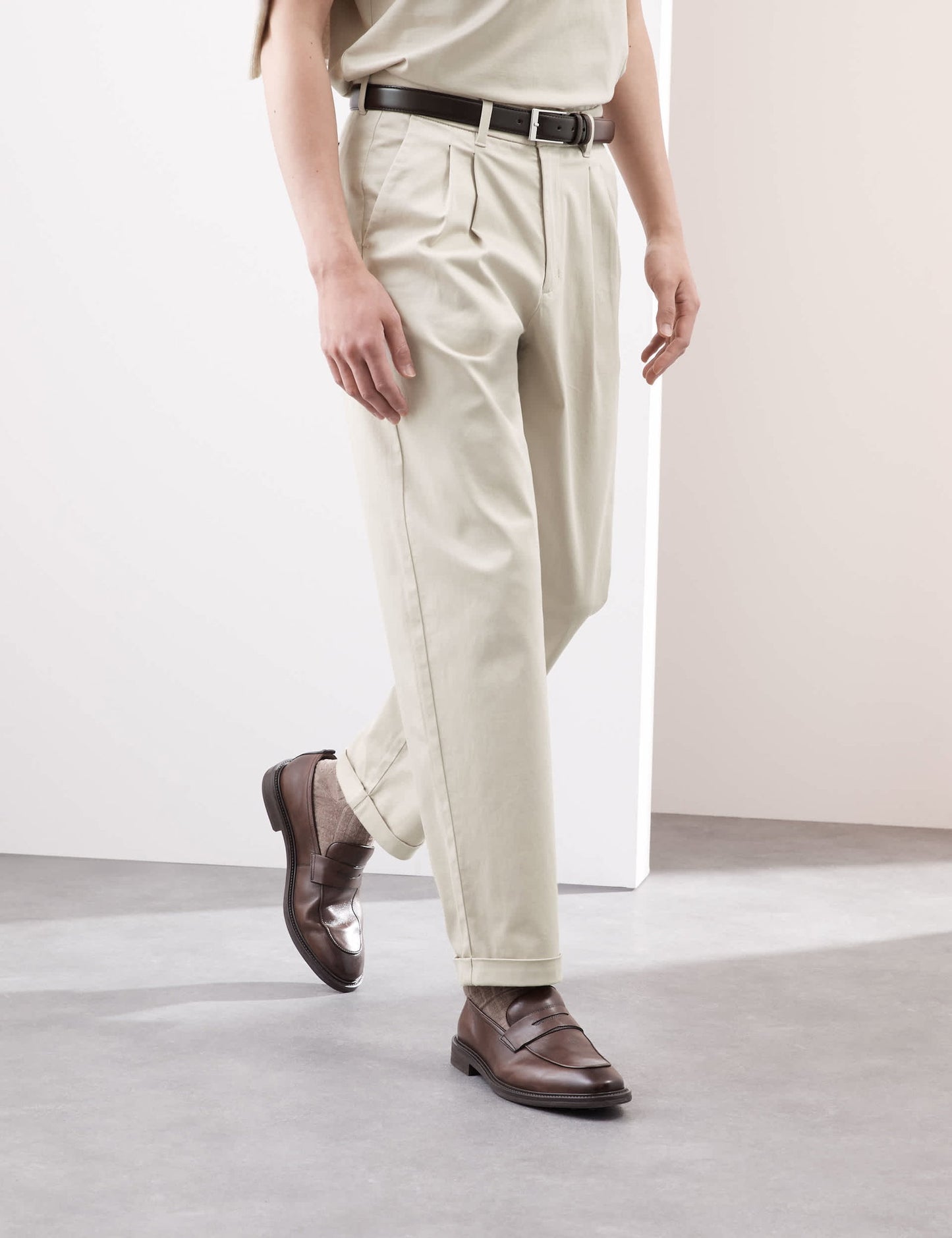 Tapered Fit Chino Pantolon