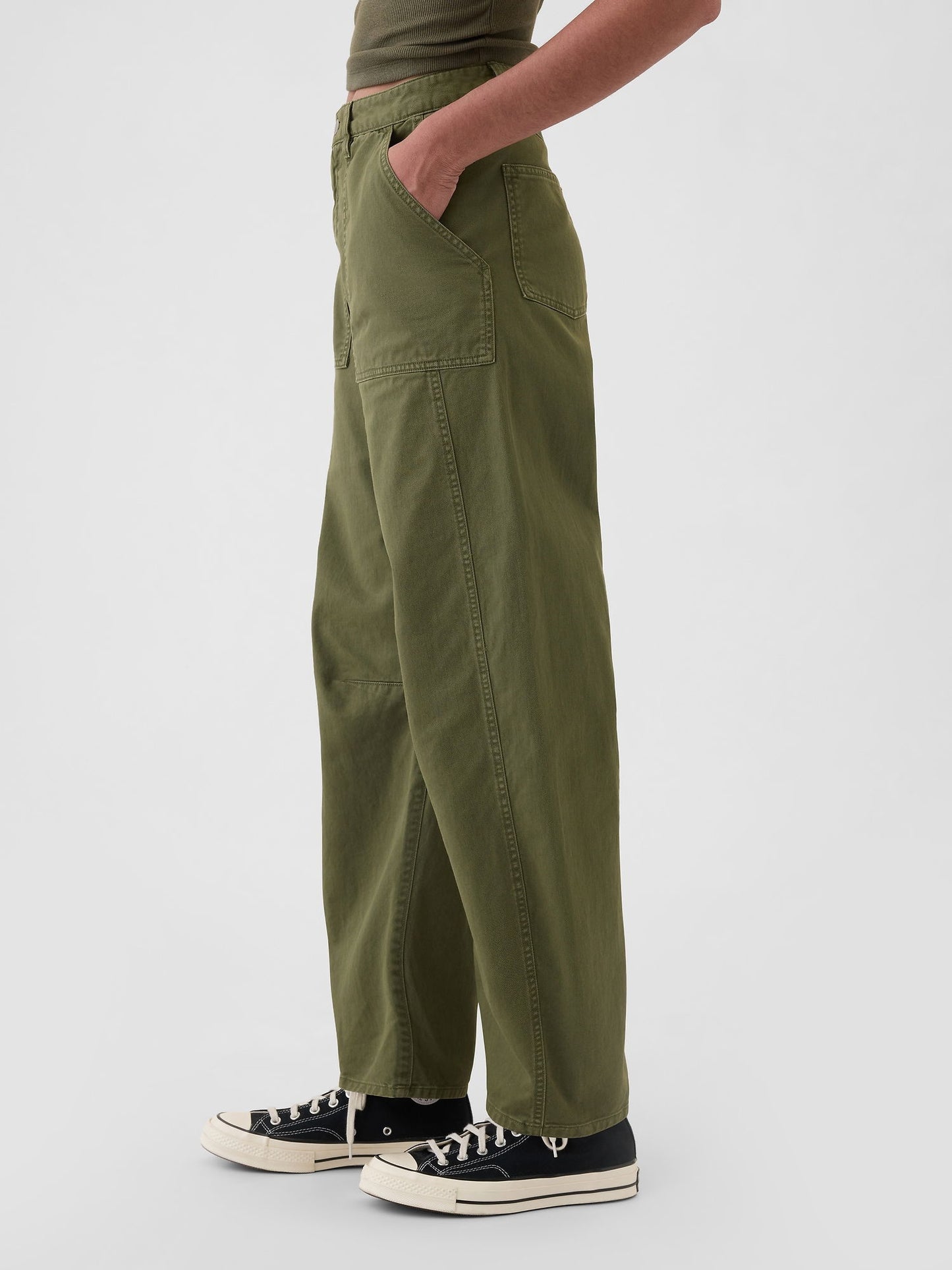 Haki Mid Rise Twill Barrel Pantolon