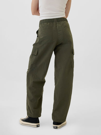Haki Gapfit Crinkle Paraşüt Pantolon
