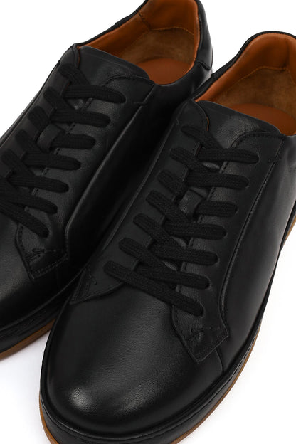 Erkek Siyah Bağcıklı Deri Sneaker