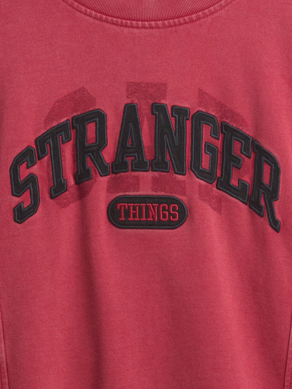 Kırmızı Stranger Things Yastıklı Kol Logolu Sweatshirt
