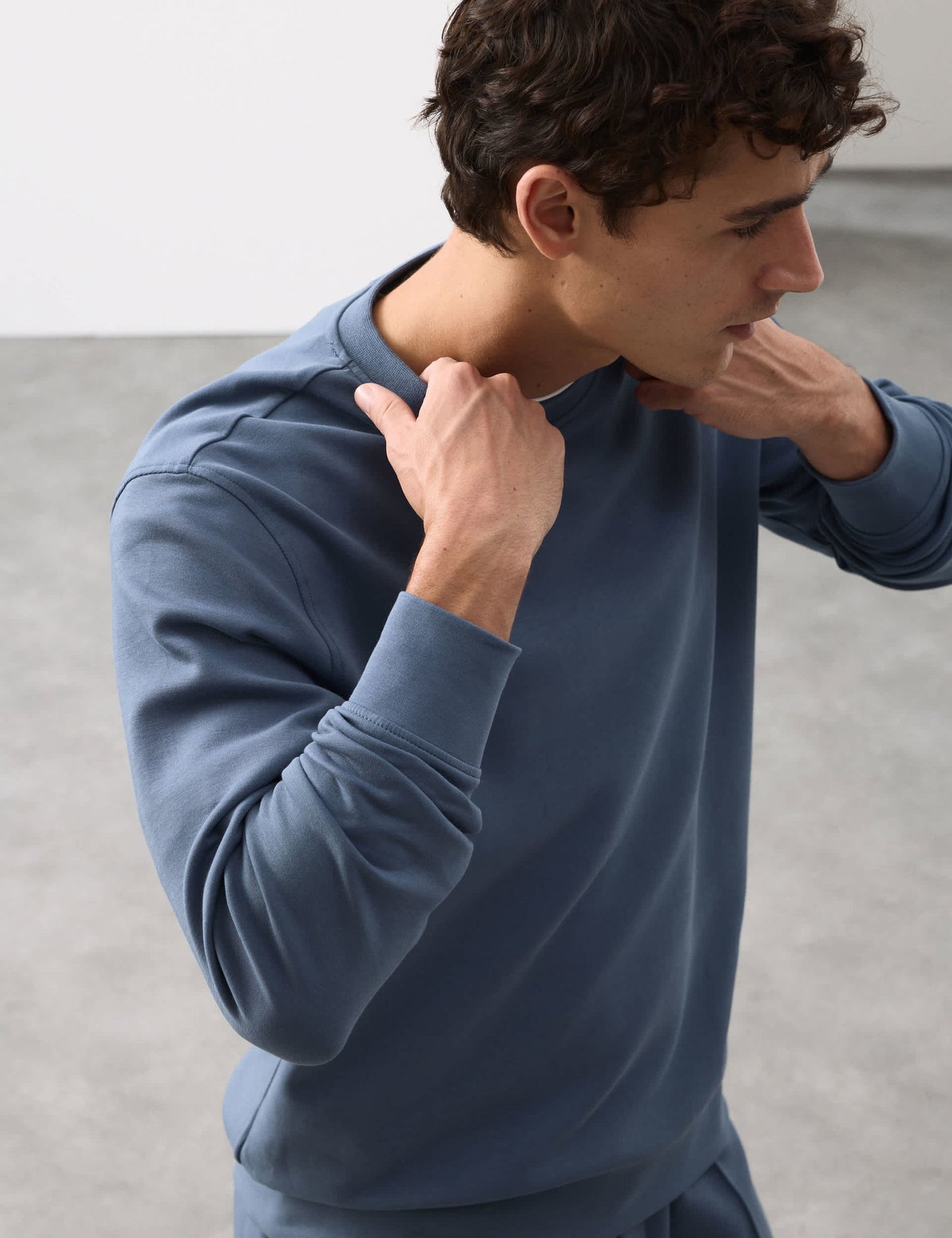 Pamuk Karışımlı Bisiklet Yaka Sweatshirt