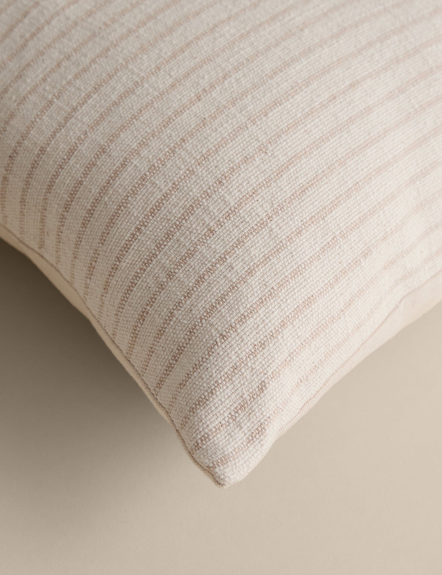 Saf Pamuk Dokuma Çizgili Kırlent