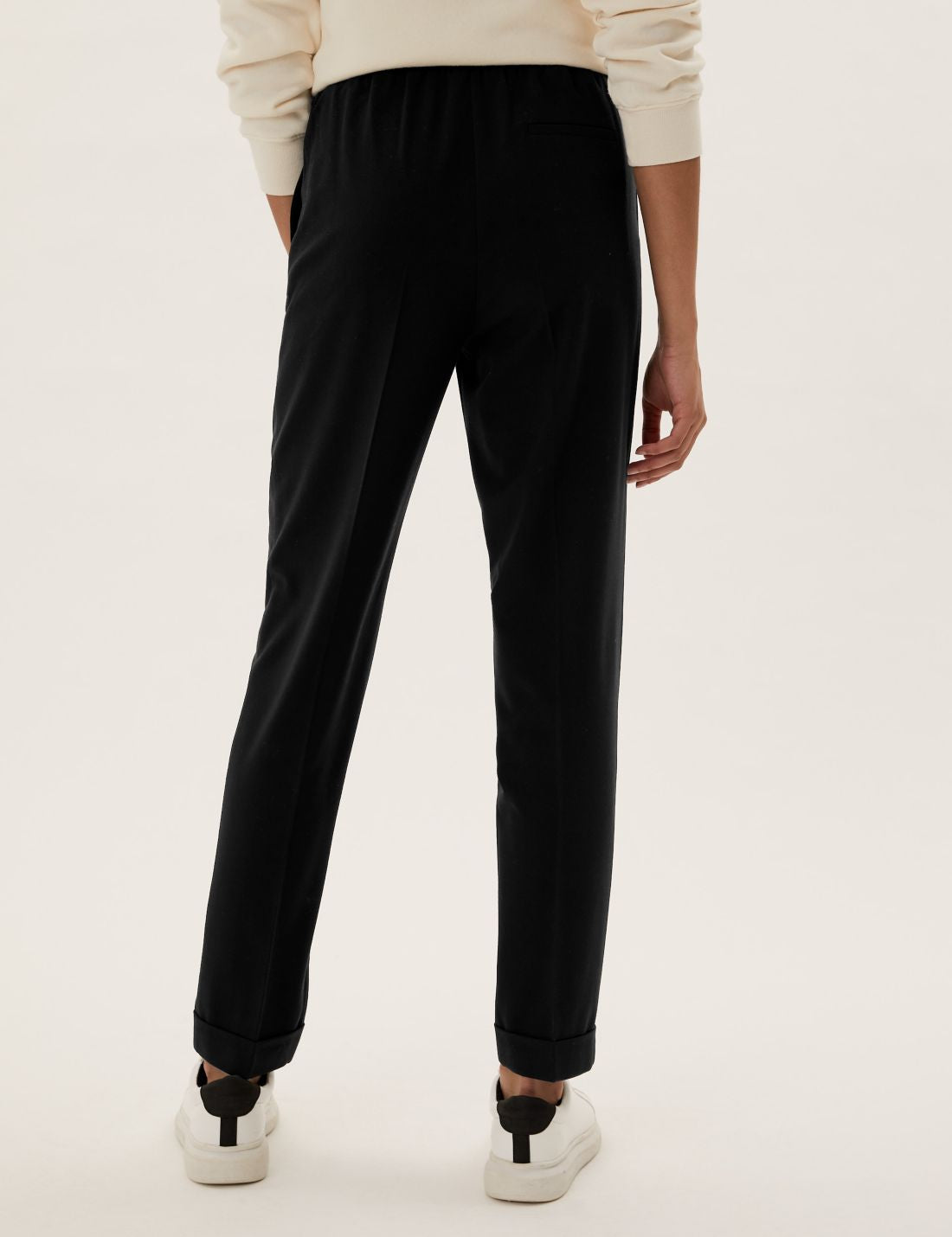 Tapered Fit Kemer Detaylı Pantolon