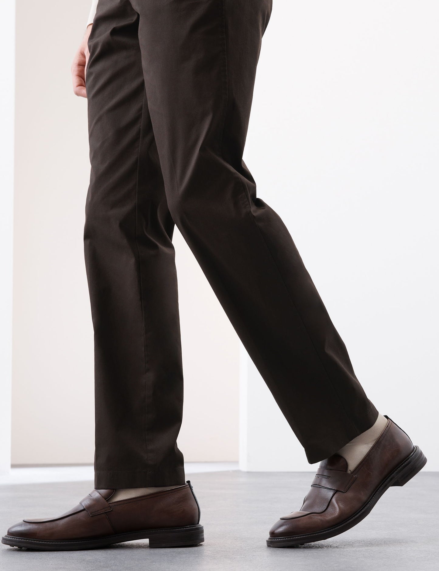 Regular Fit Süper Lightweight Chino