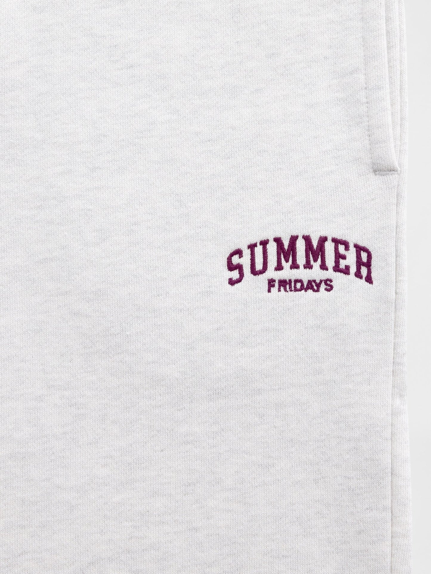 Gri Gap × Summer Fridays Heavyweight Relaxed Logo Eşofman Altı
