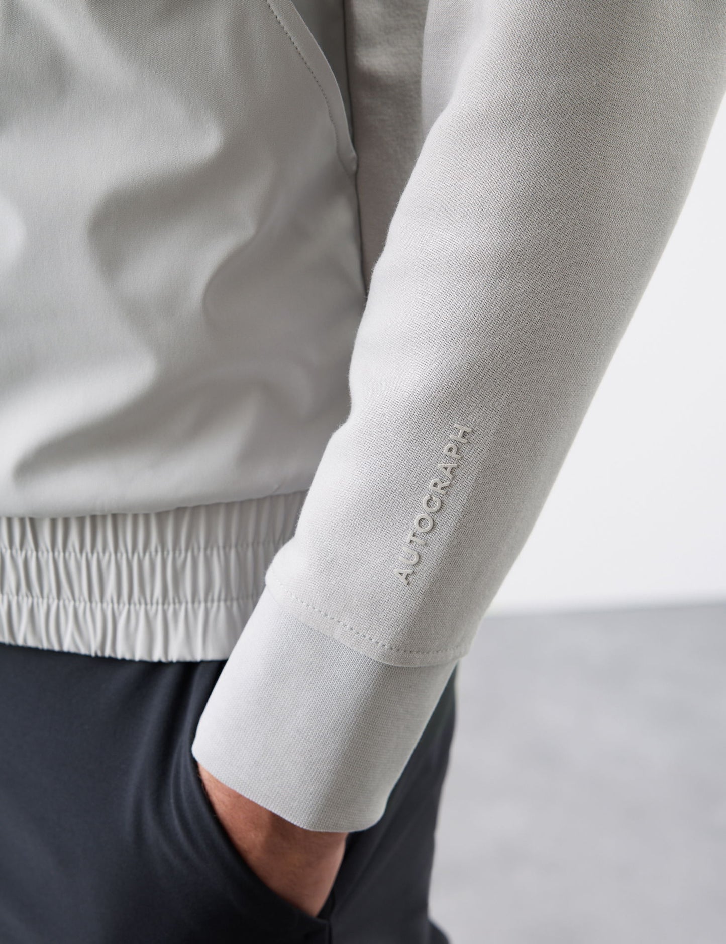 Stormwear Teknolojili Kapüşonlu Fermuarlı Ceket