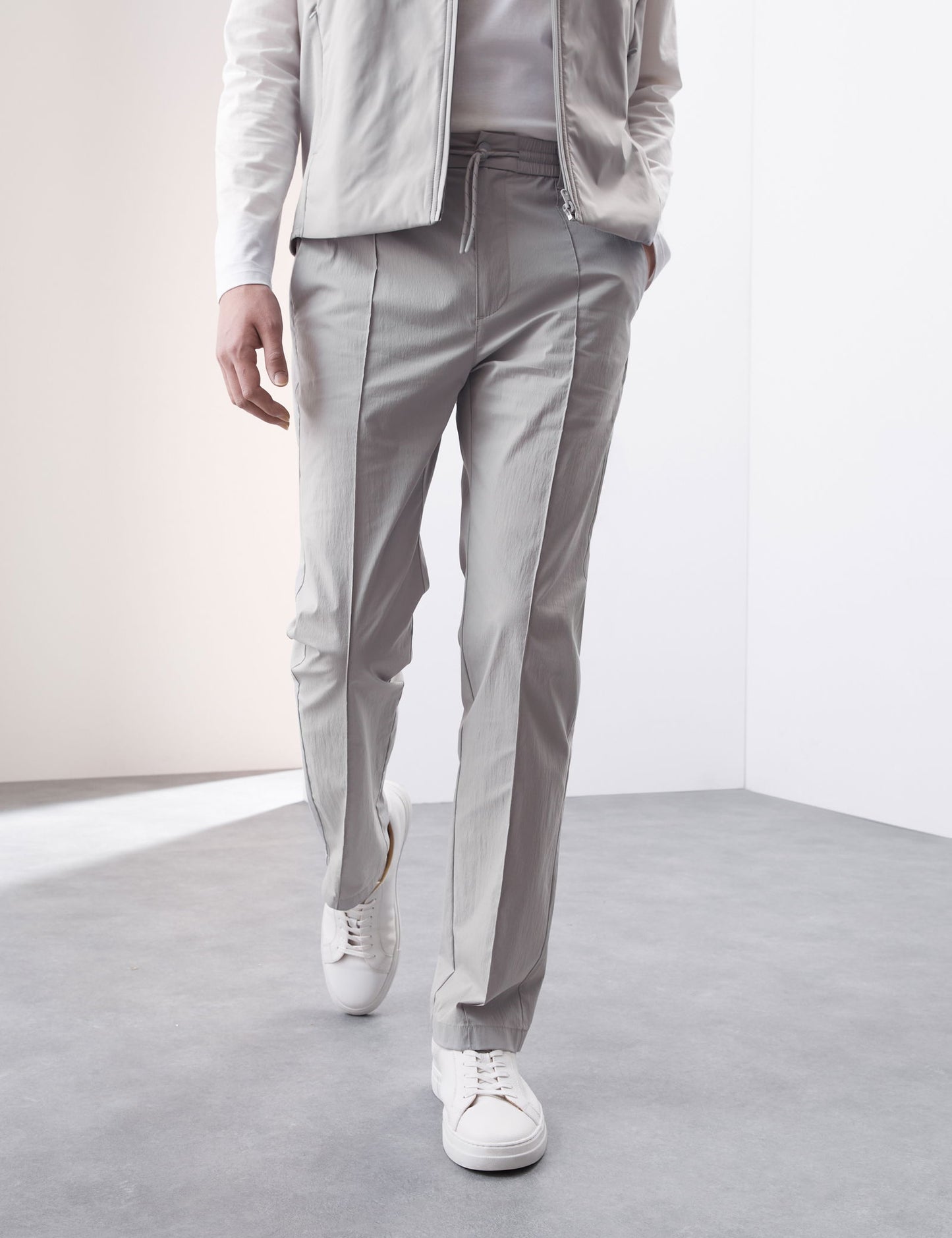 Tek Pileli Teknik Chino Pantolon?