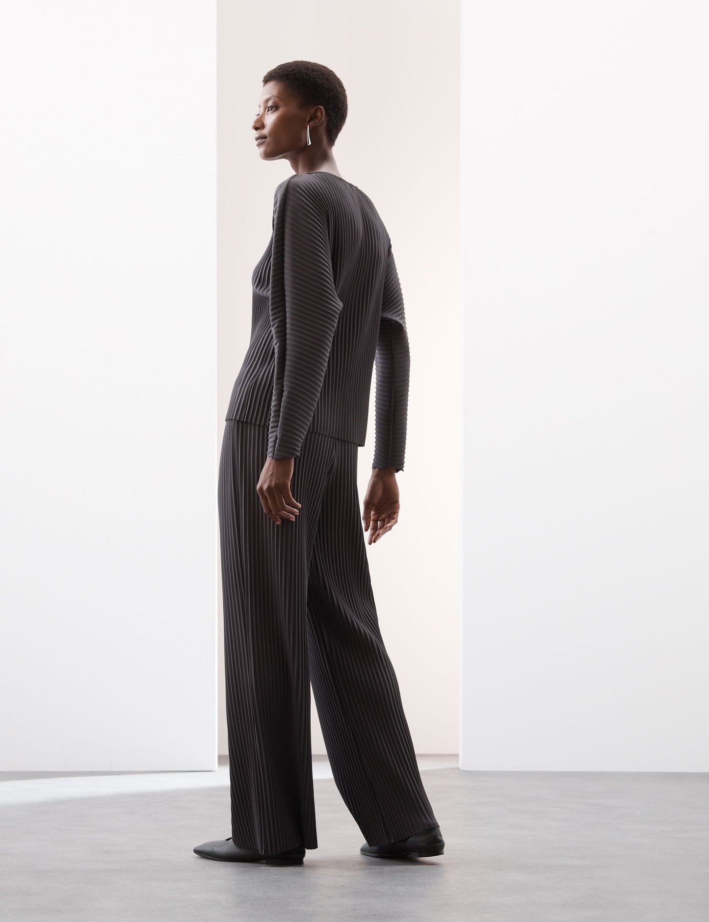 Pile Detaylı Wide Leg Pantolon