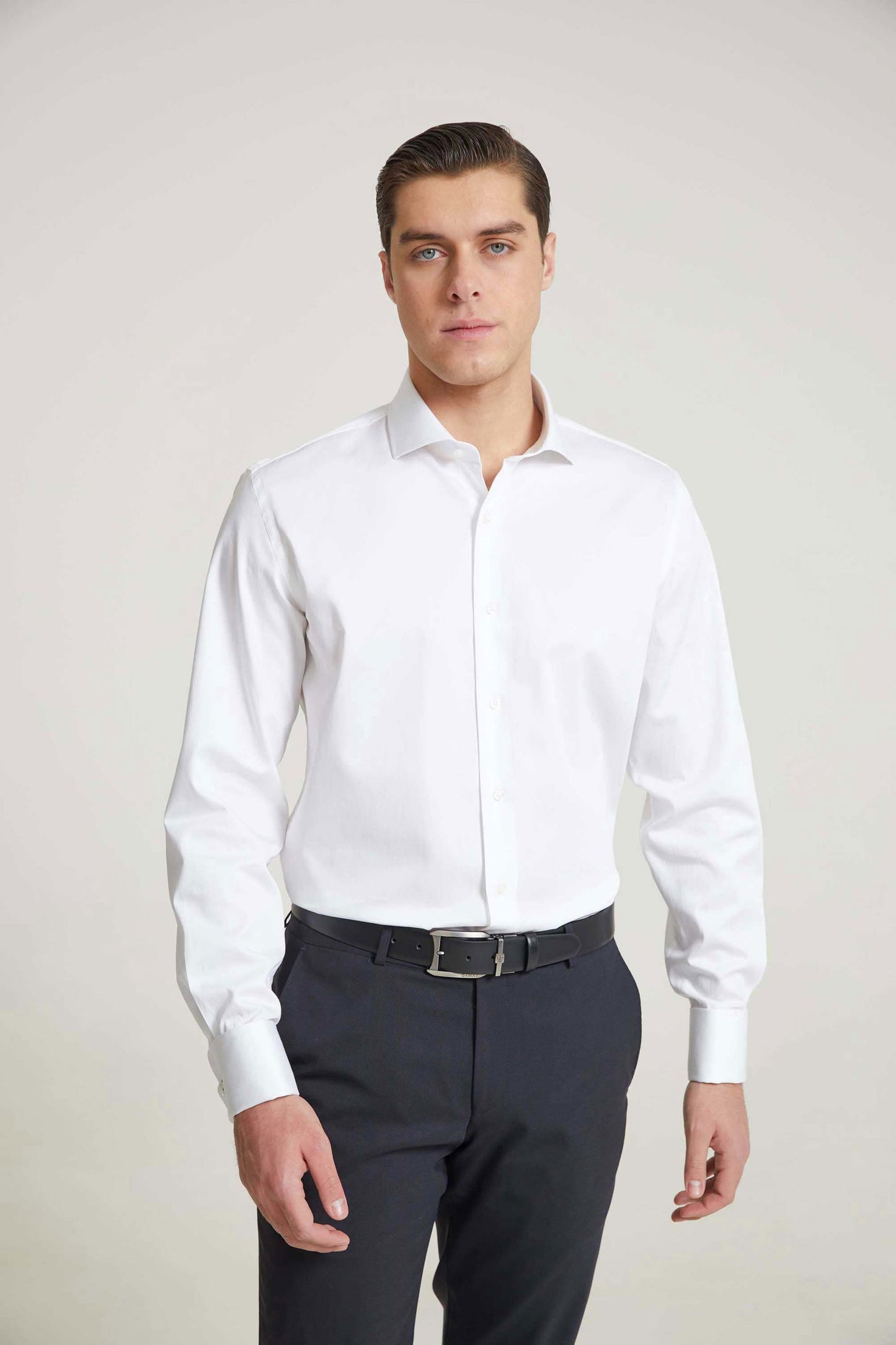 Damat Slim Fit Beyaz Düz Nano Care Gömlek