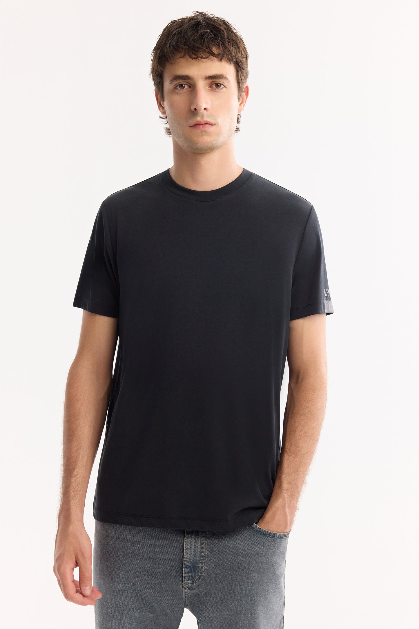 Siyah Bisiklet Yaka Düz Modal Örme Kumaş T-shirt