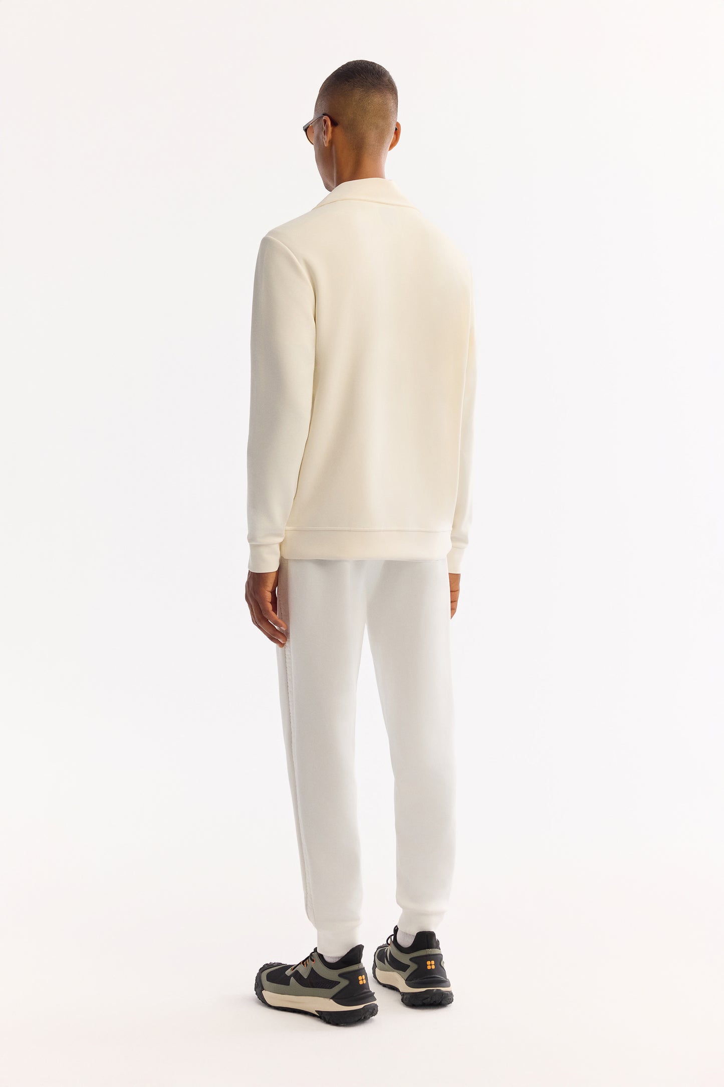 Ekru Fermuarlı Dik Yaka Gofreli Modal Örme Kumaş Sweatshirt