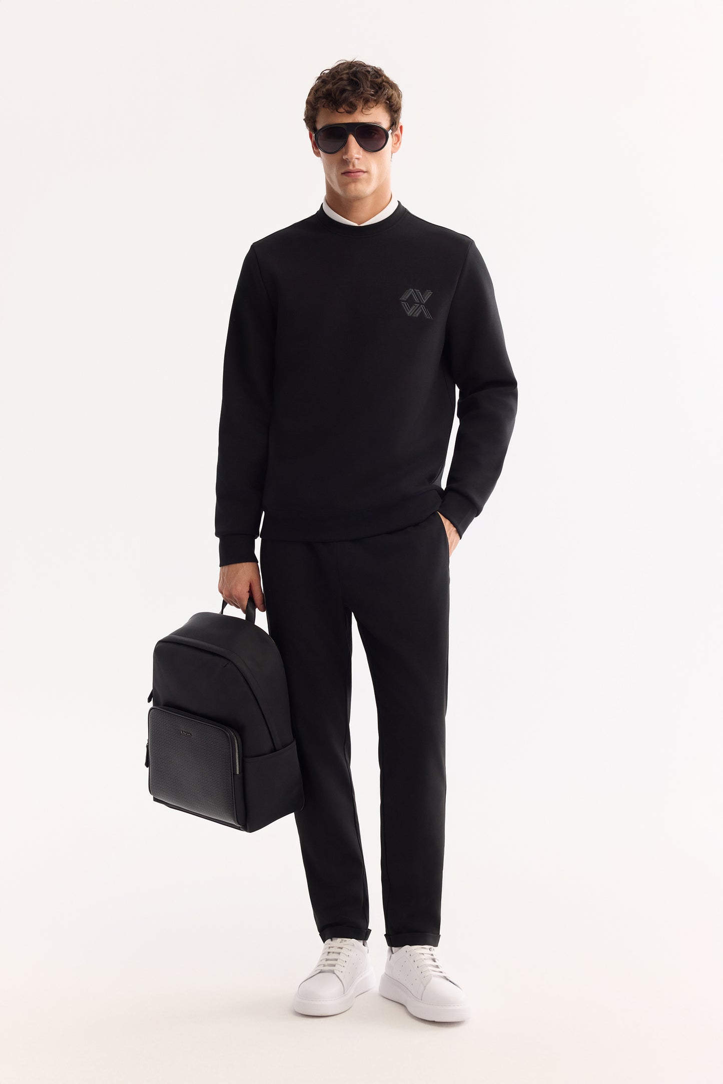 Siyah Bisiklet Yaka Baskili Uzun Kol Interlok Kumaş Sweatshirt