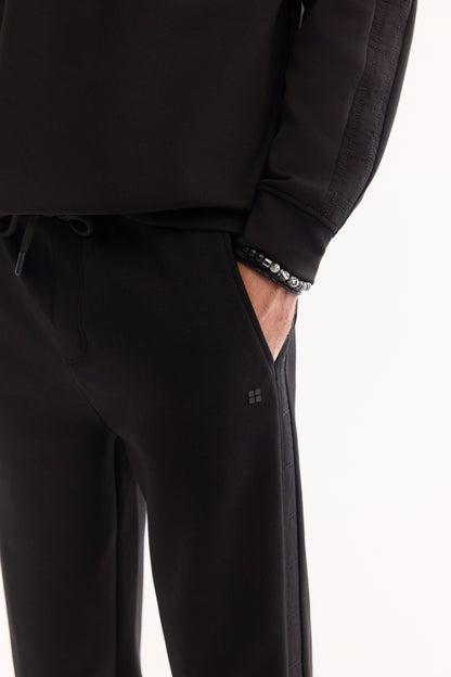 Siyah Enjeksiyon Baskılı Interlok Kumaş Eşofman Alt