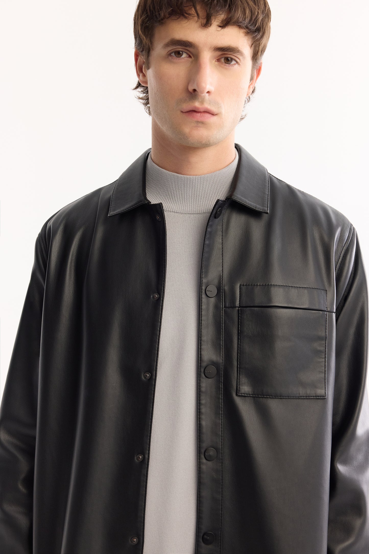 Siyah Klasik Yaka Düz Suni Deri Ceket Gömlek