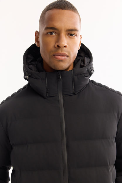 Siyah Takma Çıkma Kapüşonlu Düz Poliamid-elastan Kumaş Mont