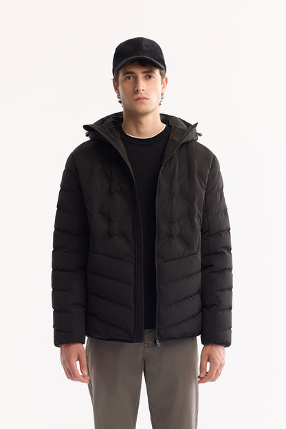 Siyah Kapüşonlu Yaka Kapitone Polyester Kumaş Mont