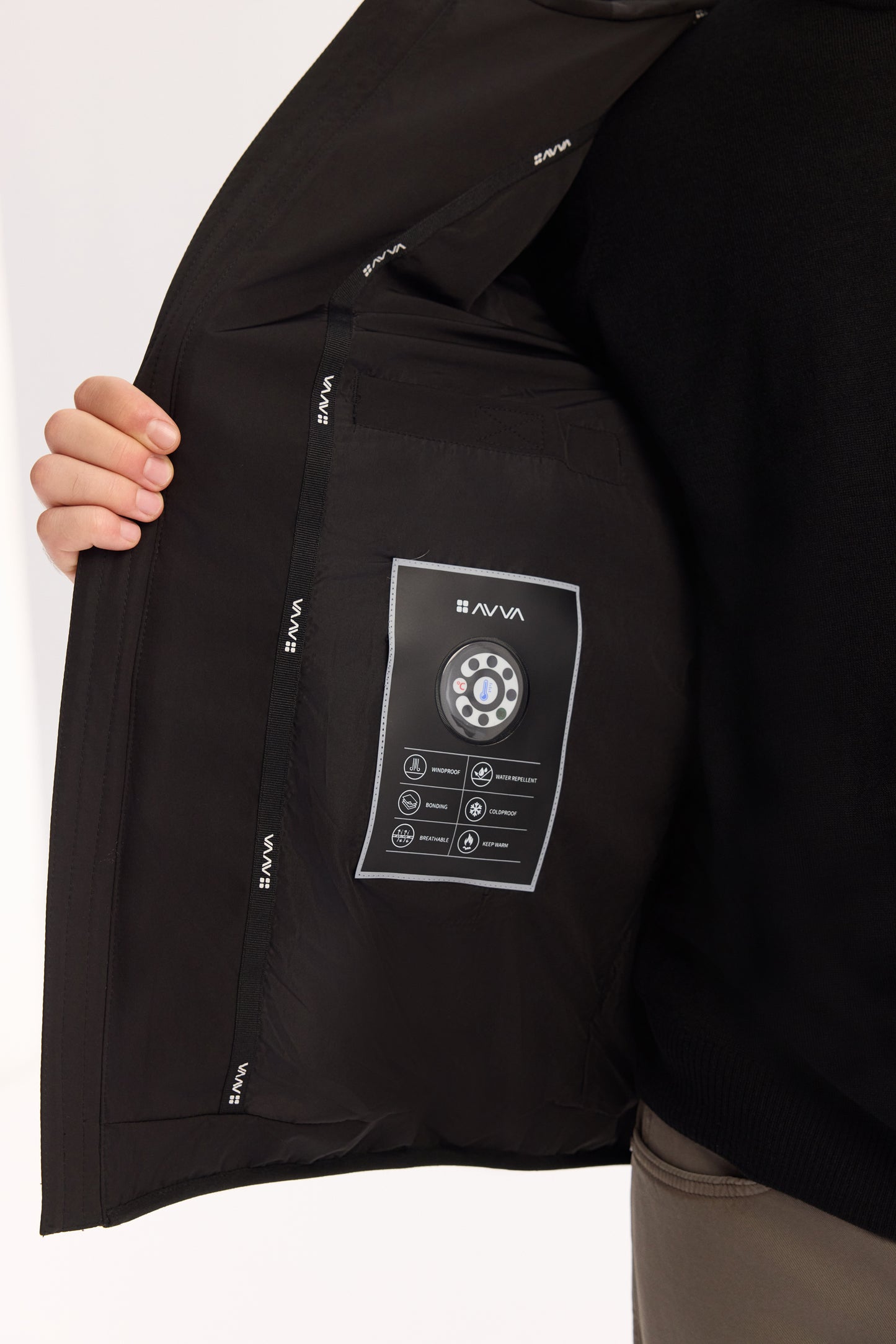 Siyah Kapüşonlu Yaka Kapitone Polyester Kumaş Mont