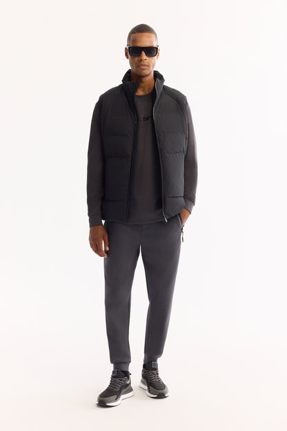 Siyah Kapüşonlu Yaka Düz Polyester Kumaş Mont