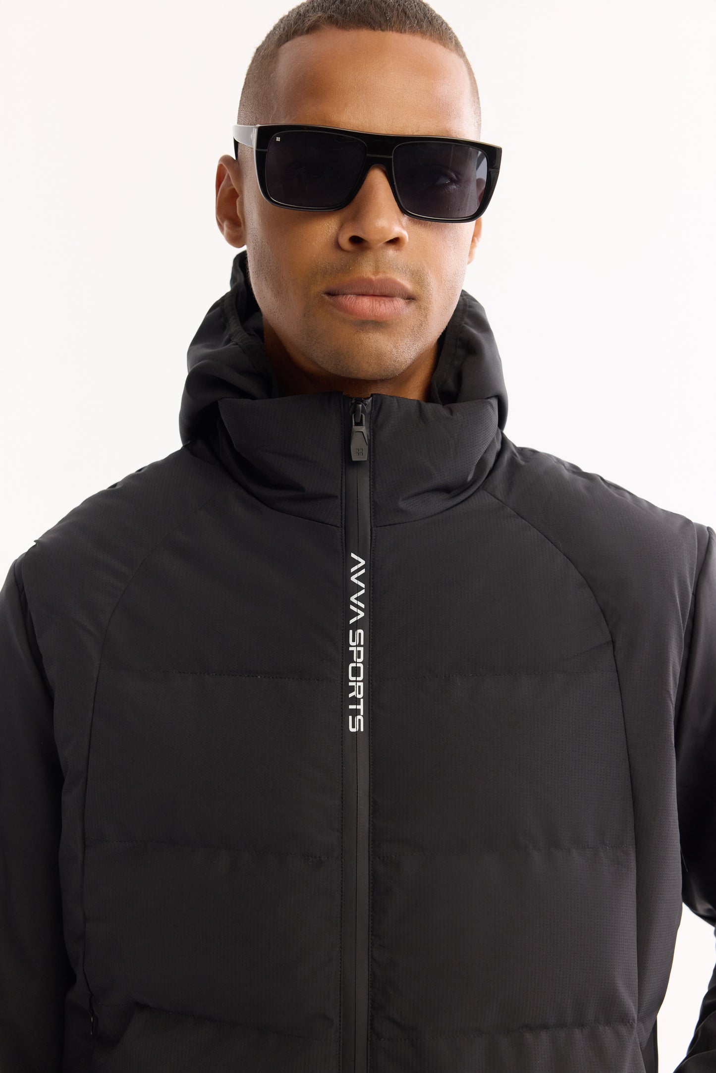 Siyah Kapüşonlu Yaka Düz Polyester Kumaş Mont