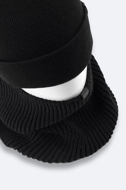 Siyah Desenli Dokuma Kumaş Kasket Şapka