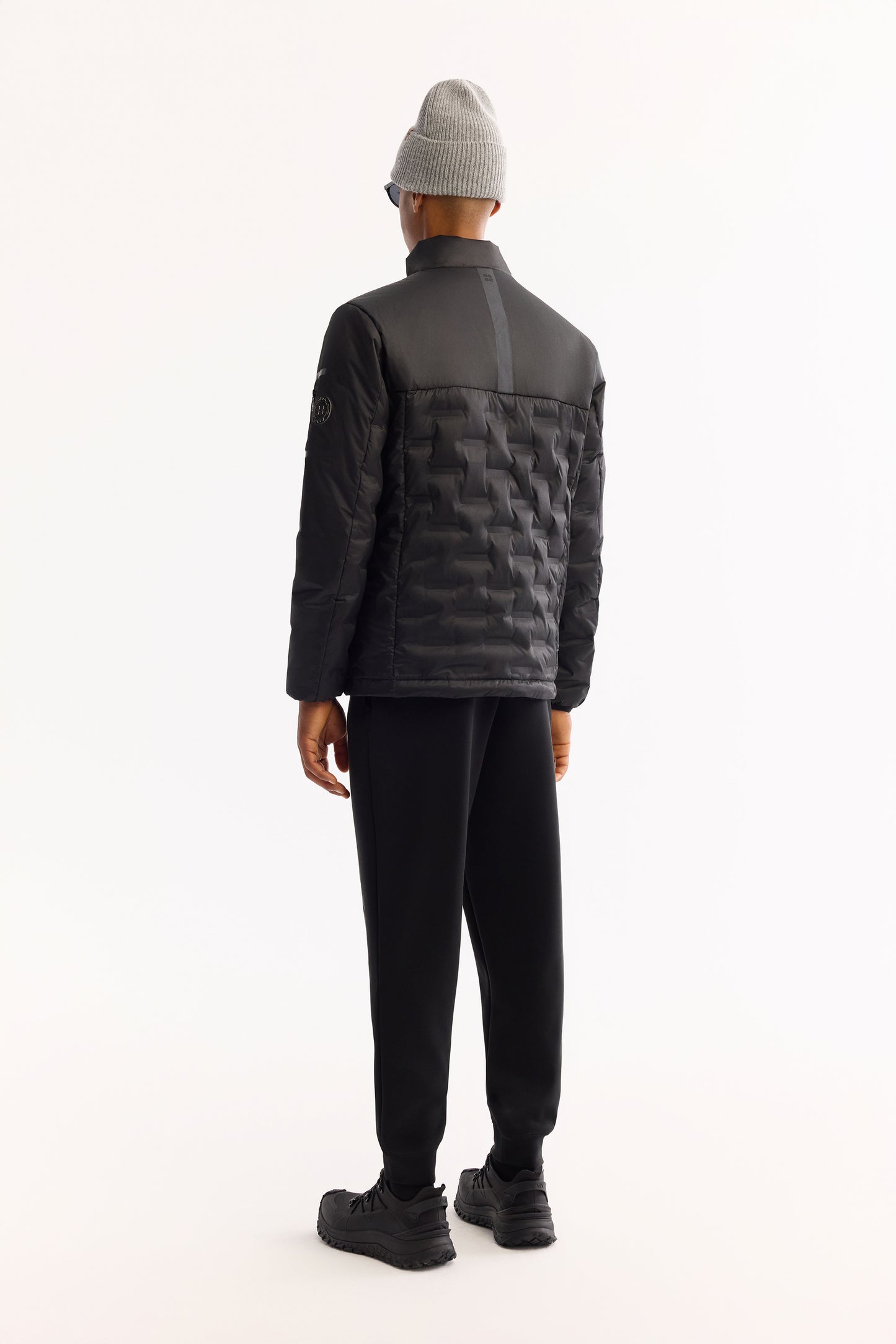 Siyah Dik Yaka Düz Polyester Kumaş Mont