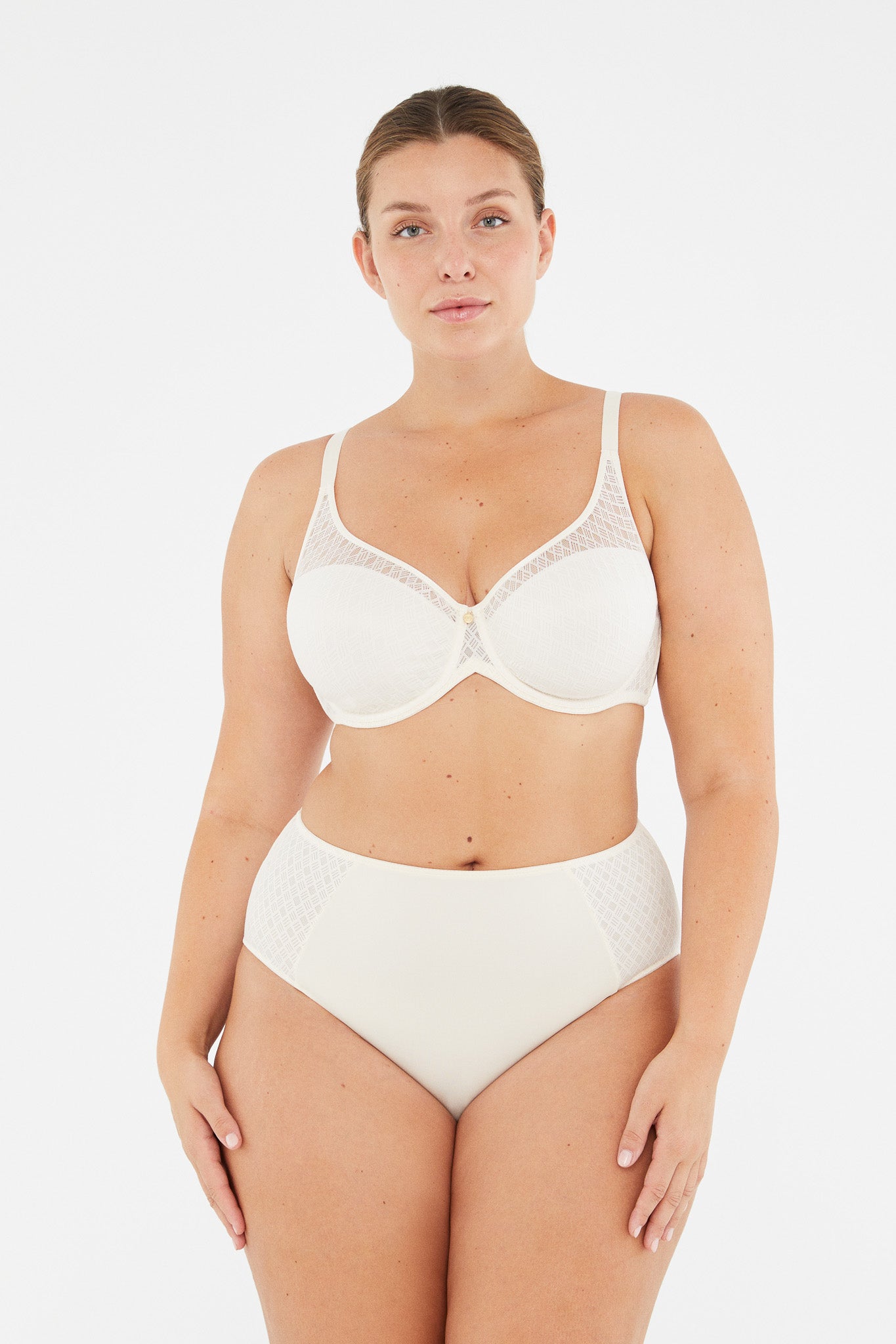 Ekru Lily Toparlayıcı Balenli Desteksiz Sütyen