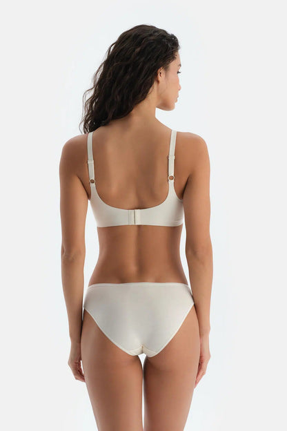 Ekru 1135kc Suzıe Balensiz Dikişsiz Sütyen