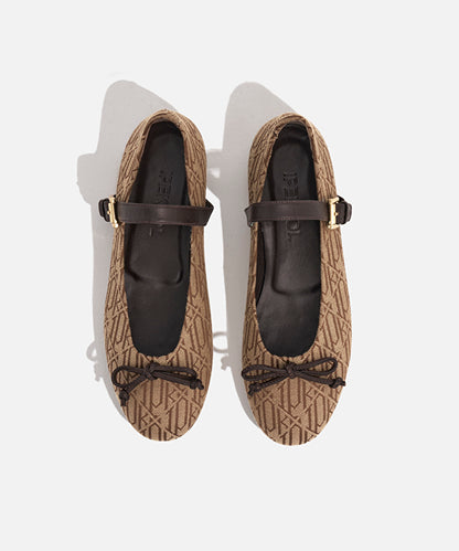 Fiyonklu Monogram Jakarlı Babet