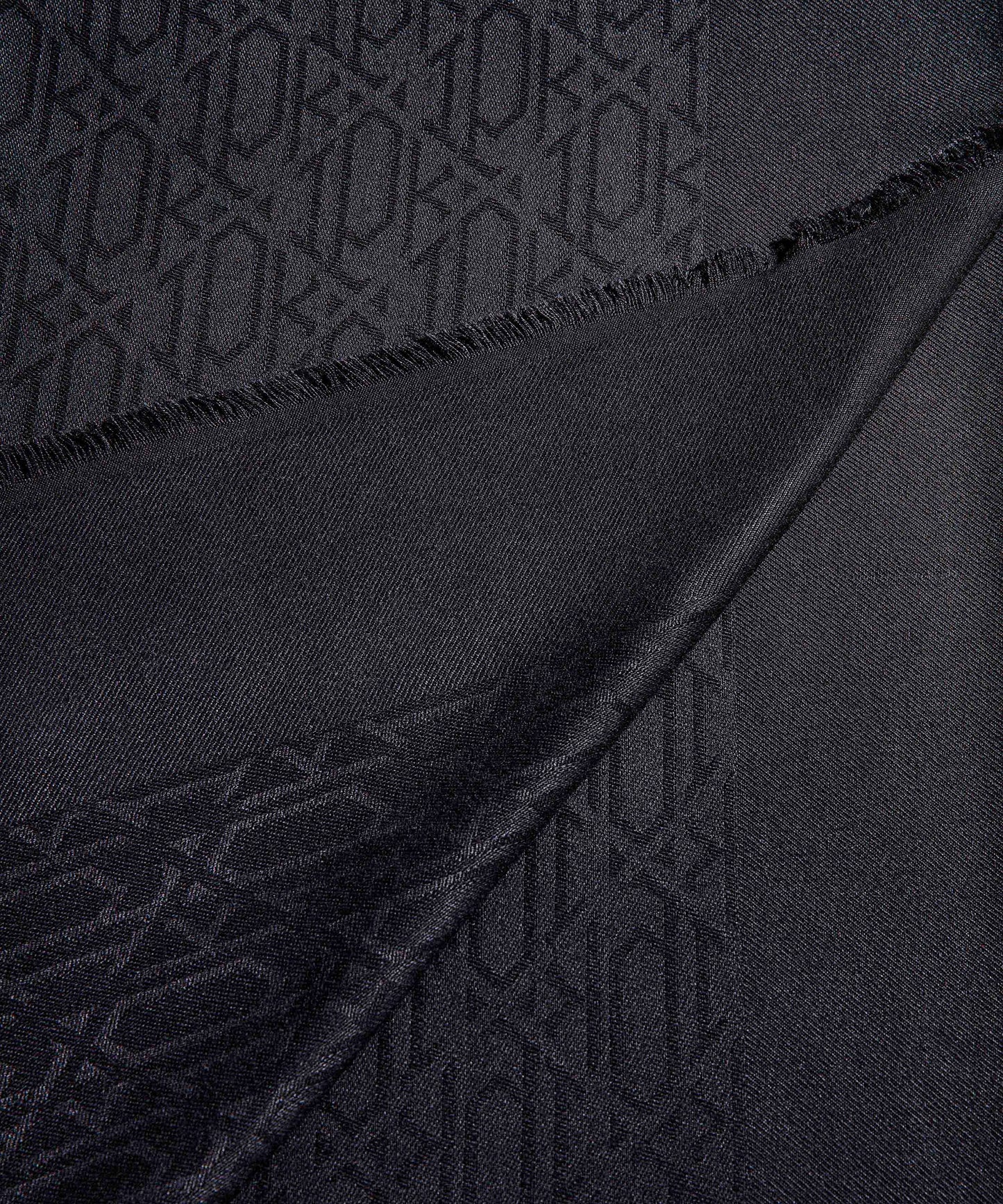 Monogram Şal 130x130 Cm