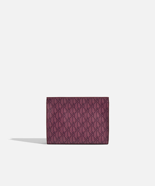 Voyage Clutch