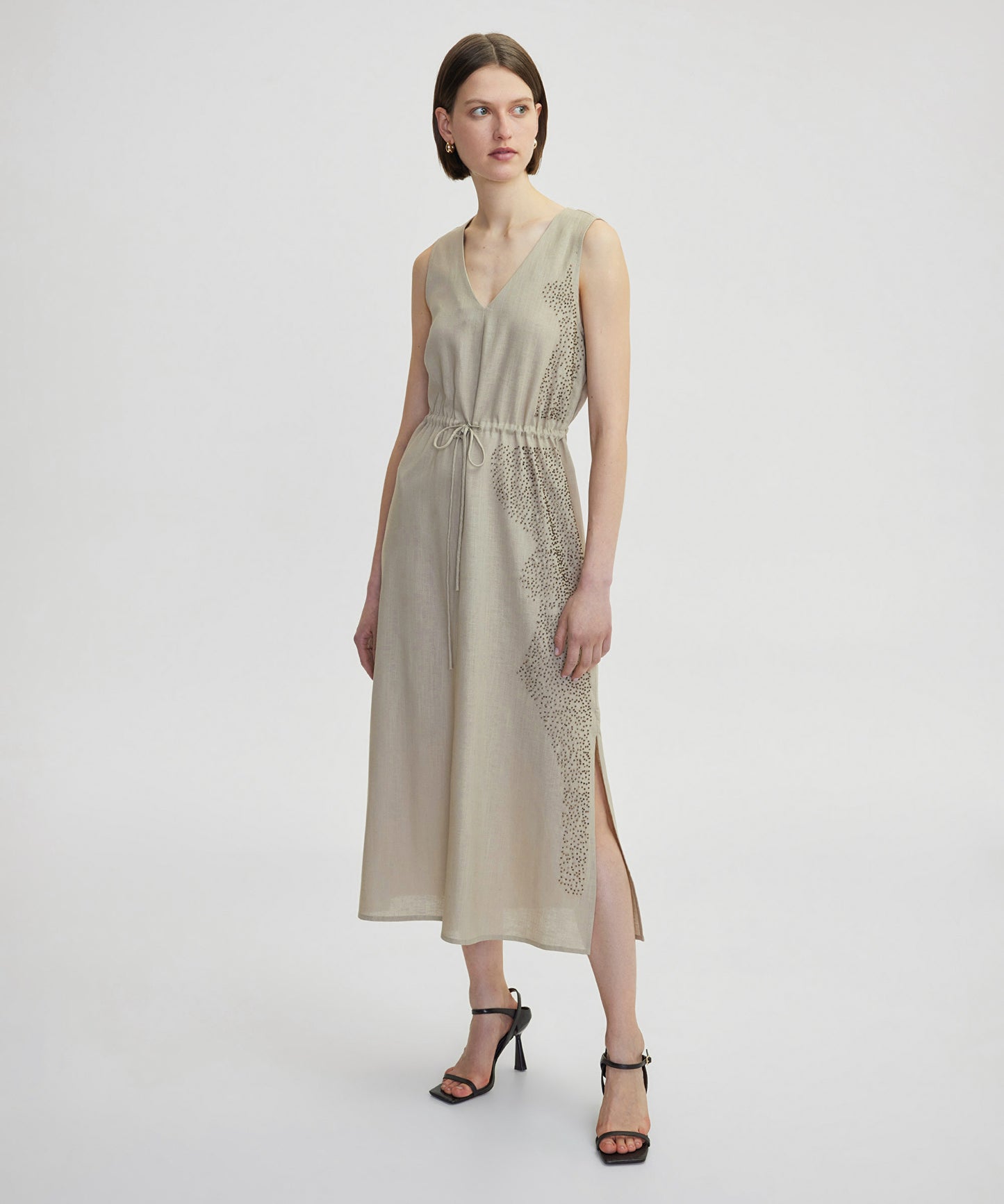 Işlemeli Midi Elbise