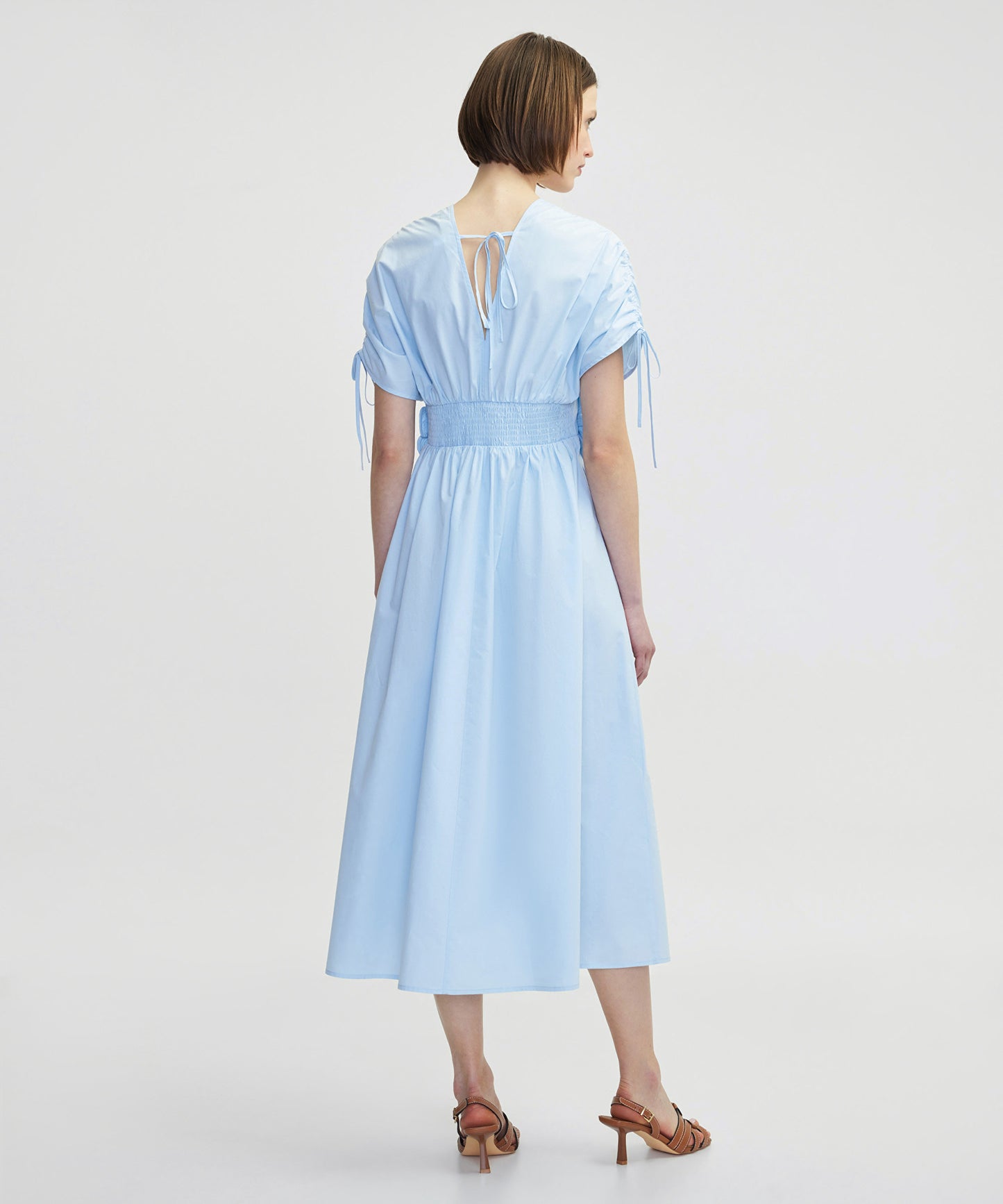 Çiçek Aplikeli Poplin Elbise