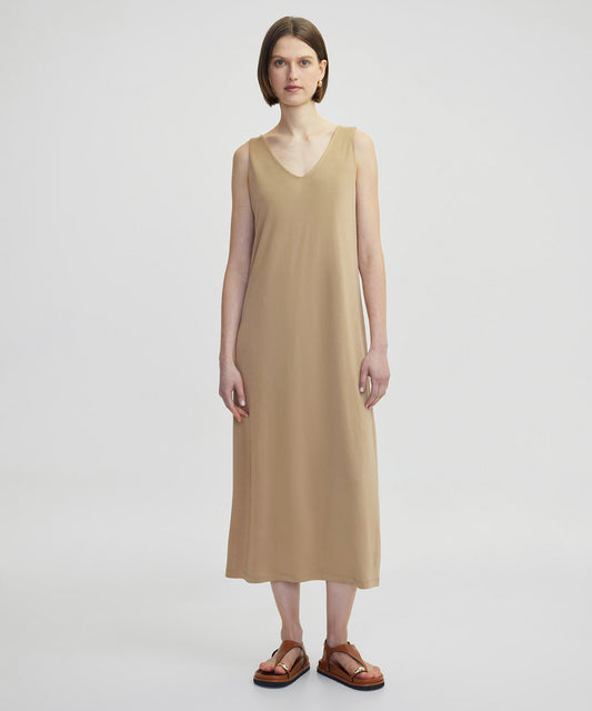 Örgü Efektli V Yaka Elbise