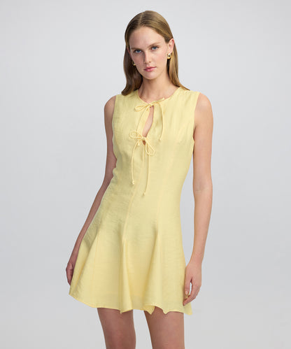 Çift Fiyonklu Mini Elbise