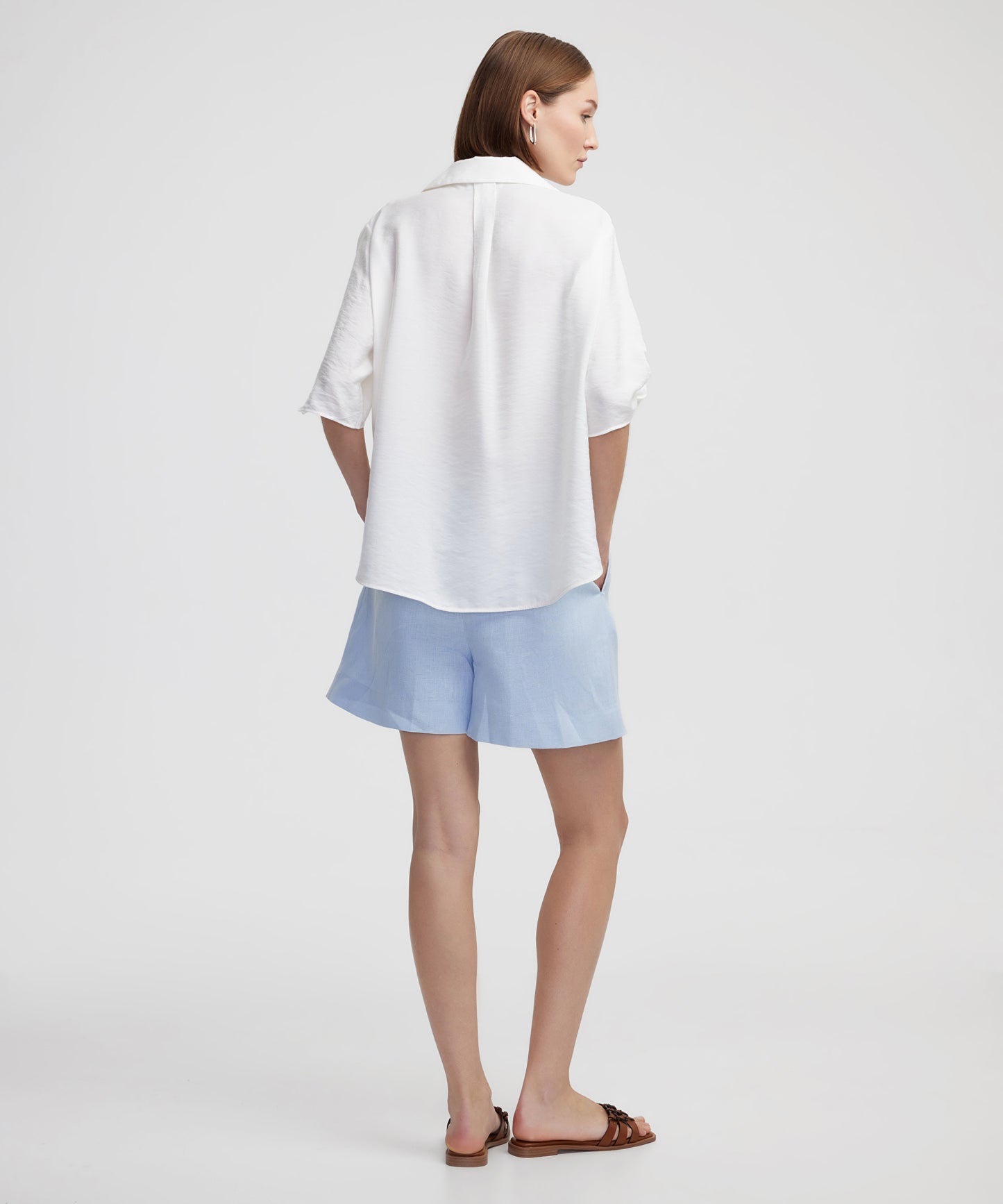 Burgulu Gömlek Yaka Bluz