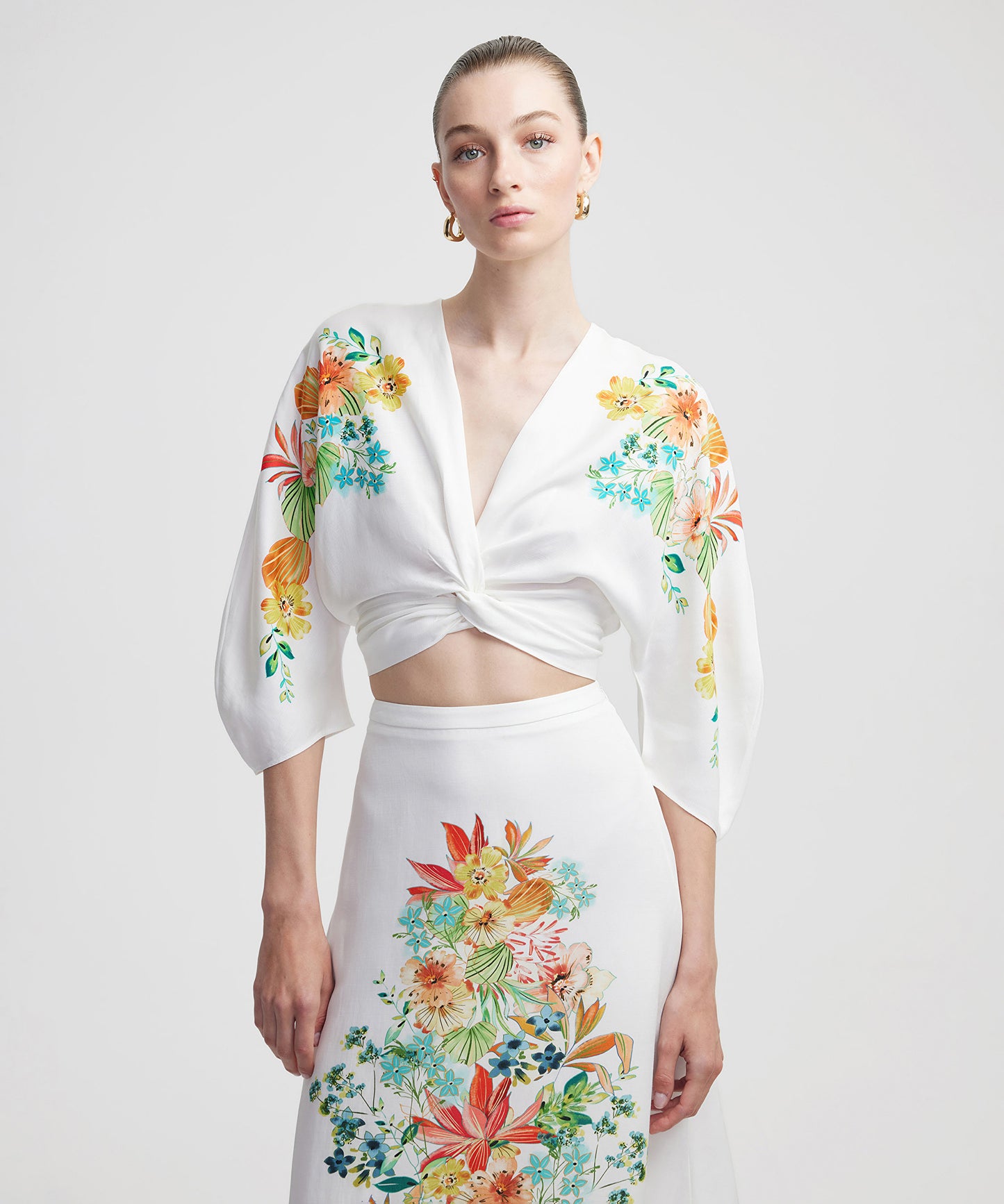 Çiçek Desen Burgulu Bluz