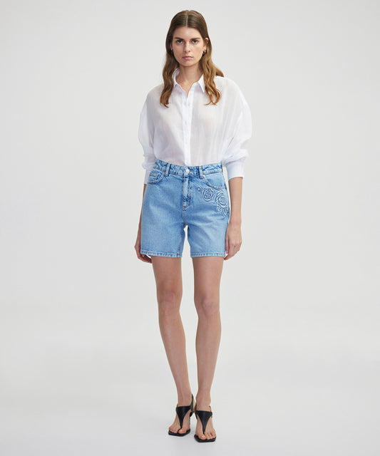 Çiçek Motifli Denim Şort